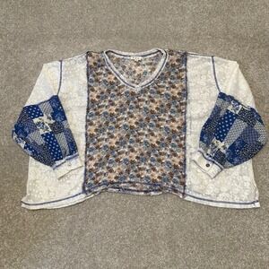 POL Mixed Media Patchwork Floral Lace V-Neck Top Womens Size Small Blue Boho